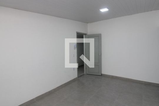Sala de apartamento para alugar com 2 quartos, 60m² em Gamboa, Cabo Frio