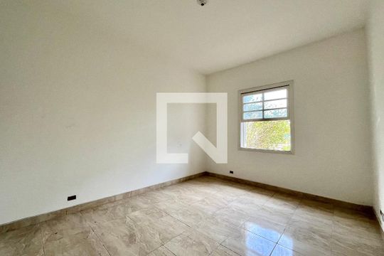 Suite de casa à venda com 3 quartos, 116m² em Parque Jabaquara, São Paulo