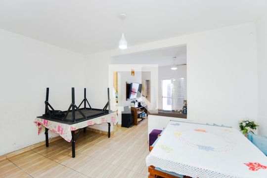 Sala de Jantar de casa para alugar com 2 quartos, 125m² em Jardim Presidente Dutra, Guarulhos