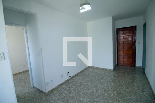 Sala de apartamento à venda com 1 quarto, 39m² em Irajá, Rio de Janeiro