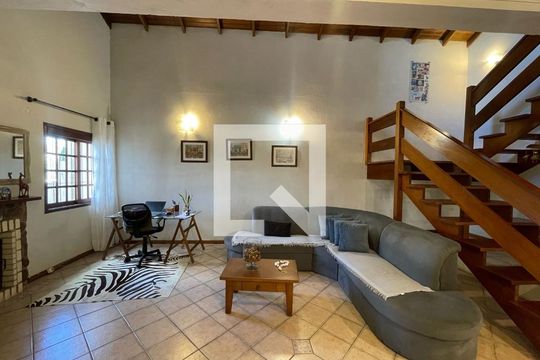 Casa à venda com 2 quartos, 190m² em Feitoria Seller, São Leopoldo