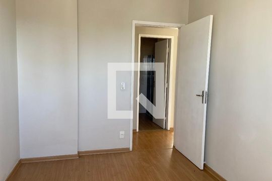 Quarto 1 de apartamento à venda com 3 quartos, 76m² em Vila Osasco, Osasco