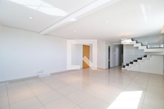 Sala de apartamento para alugar com 4 quartos, 190m² em Jardim Botânico, Uberlândia