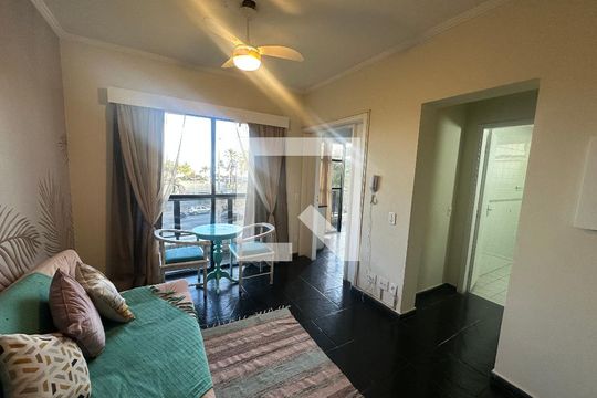 Sala de apartamento para alugar com 1 quarto, 47m² em Itararé, São Vicente