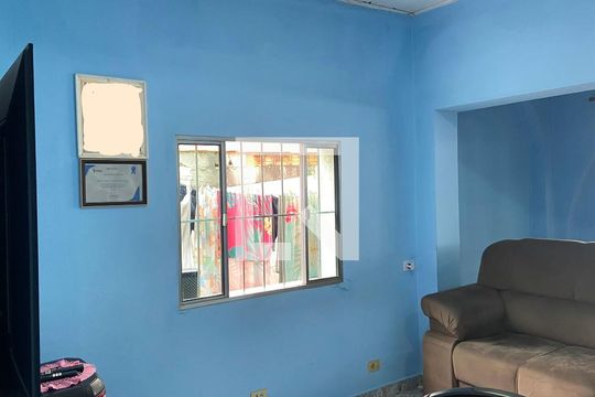 Sala de casa à venda com 3 quartos, 300m² em I.a.p.i., Osasco