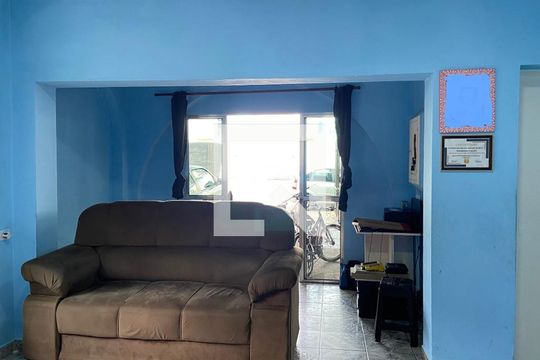Sala de casa à venda com 3 quartos, 300m² em I.a.p.i., Osasco