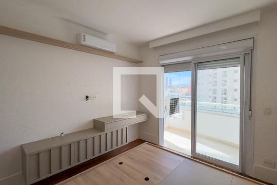 Suíte de apartamento para alugar com 4 quartos, 147m² em Vila Gertrudes, São Paulo