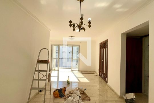 Sala de apartamento para alugar com 3 quartos, 90m² em Pinheiros, São Paulo