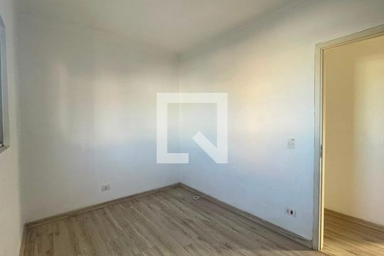 Quarto 2 de casa de condomínio para alugar com 2 quartos, 64m² em Aguassai, Cotia