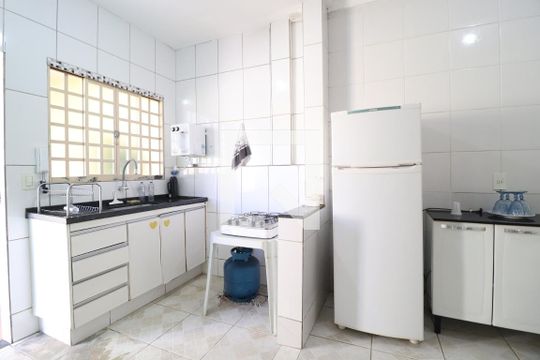 Casa para alugar com 2 quartos, 60m² em Santa Mônica, Uberlândia