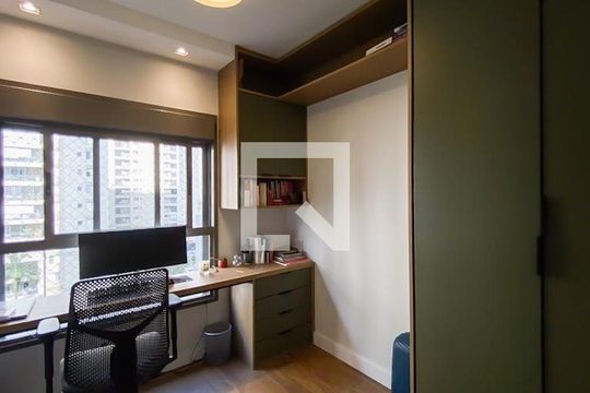 Apartamento à venda com 2 quartos, 80m² em Jardim das Acacias, São Paulo