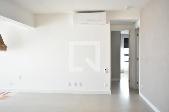 Sala de apartamento para alugar com 1 quarto, 79m² em Vila Clementino, São Paulo