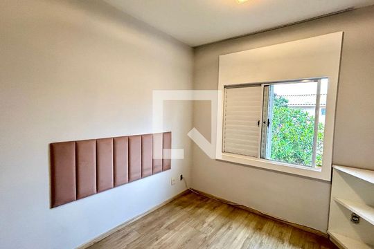 Quarto Suíte de casa de condomínio à venda com 2 quartos, 120m² em Parque Renato Maia, Guarulhos