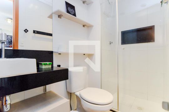 Banheiro  de apartamento para alugar com 1 quarto, 37m² em Centro, Guarulhos