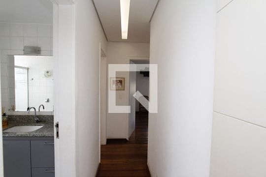 Corredor de apartamento à venda com 3 quartos, 107m² em Coracao de Jesus, Belo Horizonte