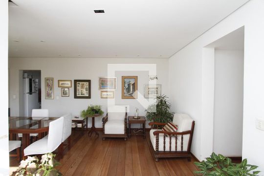 Sala de apartamento à venda com 3 quartos, 107m² em Coracao de Jesus, Belo Horizonte