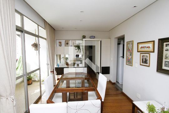 sala de apartamento à venda com 3 quartos, 107m² em Coracao de Jesus, Belo Horizonte