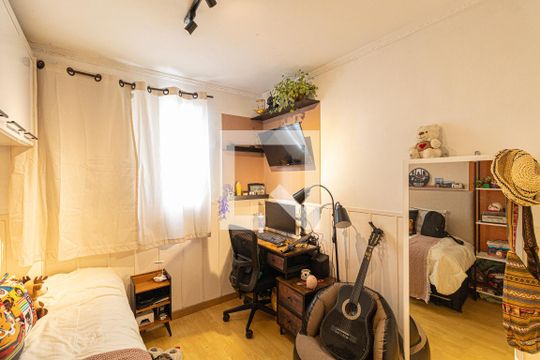 Quarto 2 de apartamento para alugar com 3 quartos, 130m² em Vila Santana, São Paulo