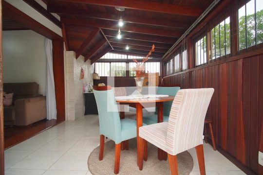Sala 2 de apartamento à venda com 2 quartos, 53m² em Cristo Rei, São Leopoldo