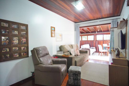 Sala 1 de apartamento à venda com 2 quartos, 53m² em Cristo Rei, São Leopoldo