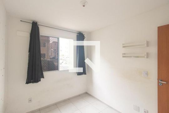 Quarto de apartamento à venda com 2 quartos, 48m² em Campo Grande, Rio de Janeiro