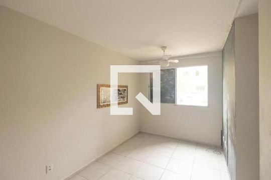 Sala de apartamento à venda com 2 quartos, 48m² em Campo Grande, Rio de Janeiro