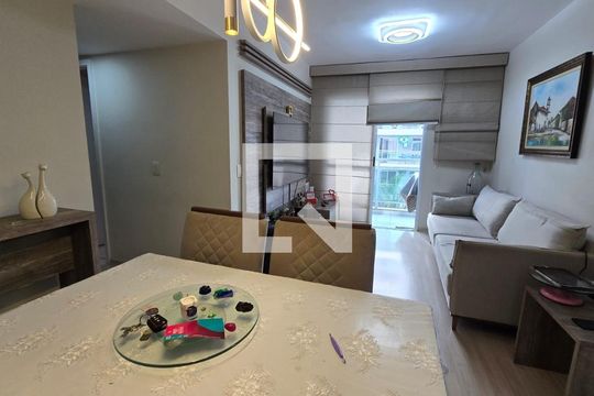Sala de apartamento à venda com 2 quartos, 76m² em Campo Grande, Rio de Janeiro
