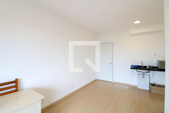 Kitnet/Studio para alugar com 2 quartos, 45m² em Santo Amaro, São Paulo