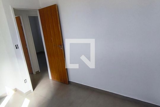 Quarto de apartamento para alugar com 3 quartos, 59m² em Copacabana, Belo Horizonte