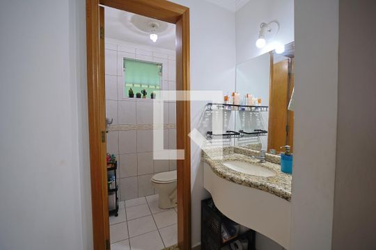 Lavabo de casa à venda com 3 quartos, 125m² em Vila Granada, São Paulo