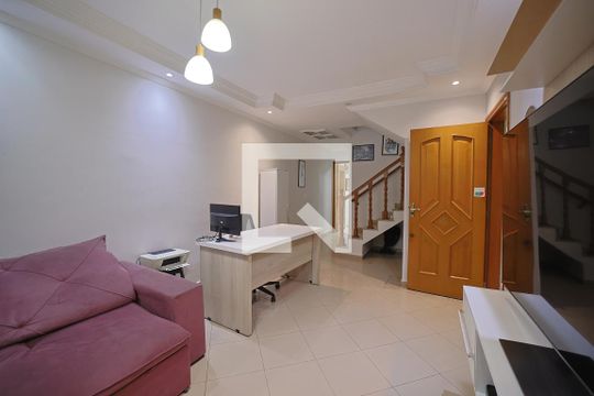 Sala de casa à venda com 3 quartos, 125m² em Vila Granada, São Paulo