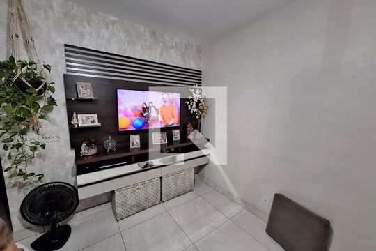 Sala de apartamento para alugar com 2 quartos, 47m² em Niterói, Betim