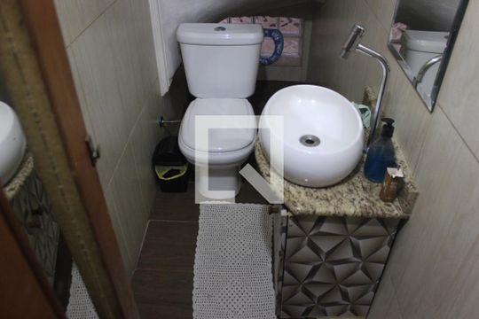 Lavabo de casa à venda com 3 quartos, 185m² em Jardim Tranquilidade, Guarulhos