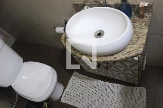 Lavabo de casa à venda com 3 quartos, 185m² em Jardim Tranquilidade, Guarulhos