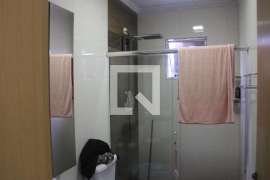 Banheiro da suíte 1 de casa à venda com 3 quartos, 185m² em Jardim Tranquilidade, Guarulhos