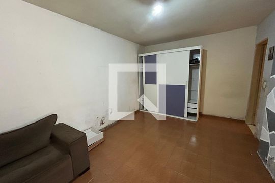 Quarto 1 de casa à venda com 2 quartos, 70m² em Higienópolis, Rio de Janeiro