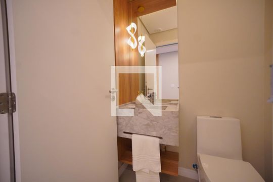 Lavabo de casa para alugar com 3 quartos, 197m² em Cachoeira do Bom Jesus, Florianópolis