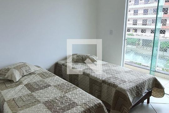 Apartamento para alugar com 3 quartos, 162m² em Vila Nova, Cabo Frio