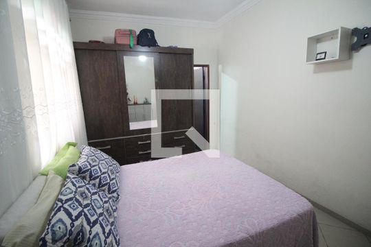 Sala 2 de casa à venda com 3 quartos, 290m² em Barreiro, Belo Horizonte