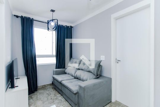Sala de apartamento à venda com 2 quartos, 44m² em Vila das Bandeiras, Guarulhos