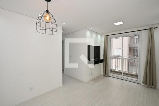 Sala de apartamento à venda com 2 quartos, 42m² em Jardim Monte Alegre, Taboão da Serra