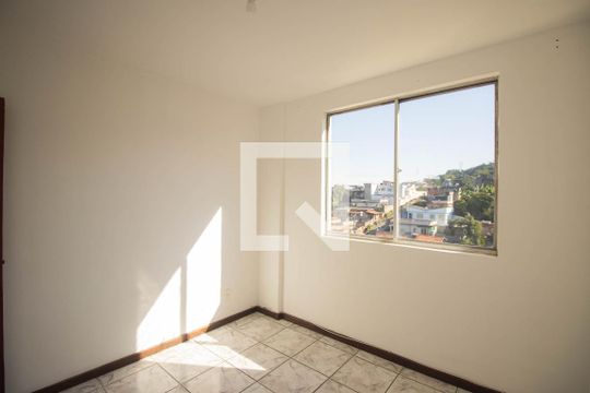 Quarto 2 de apartamento para alugar com 3 quartos, 76m² em Centro, São Gonçalo