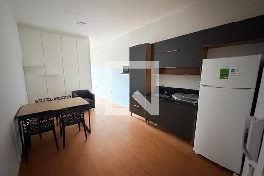 Studio de kitnet/studio para alugar com 1 quarto, 29m² em Cascatinha, Juiz de Fora