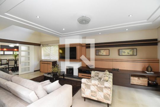Sala de Estar de casa de condomínio à venda com 4 quartos, 346m² em Pilarzinho, Curitiba