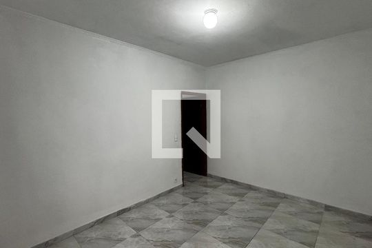 Quarto 1 de casa para alugar com 2 quartos, 120m² em Vila João Ramalho, Santo André