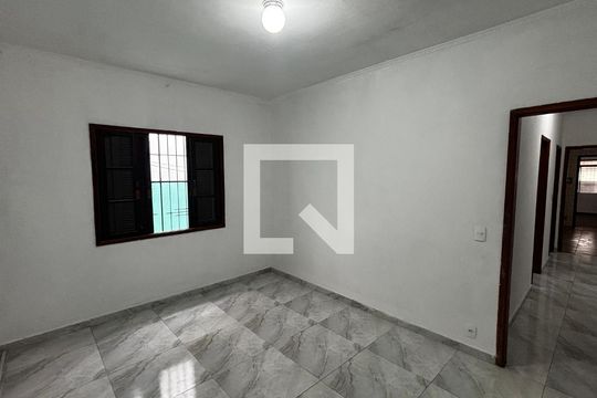 Quarto 1 de casa para alugar com 2 quartos, 120m² em Vila João Ramalho, Santo André