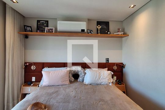Suíte 1 de apartamento à venda com 2 quartos, 137m² em Jardim Chácara Inglesa, São Bernardo do Campo