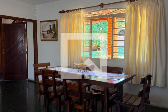 Sala de casa à venda com 4 quartos, 2500m² em Chácaras São Bento, Valinhos