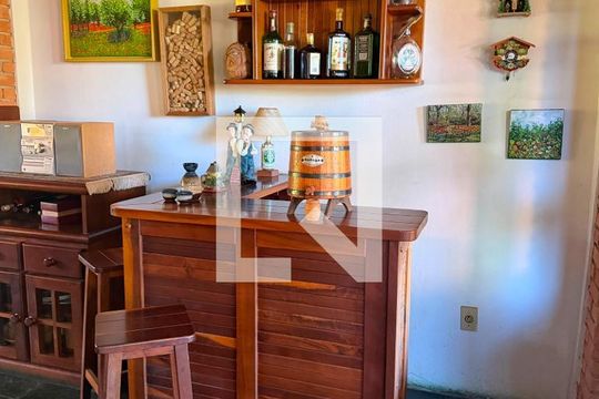 Sala de casa à venda com 4 quartos, 2500m² em Chácaras São Bento, Valinhos