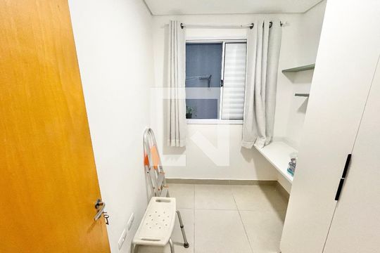 Quarto 1 de apartamento para alugar com 2 quartos, 40m² em Santana, São Paulo